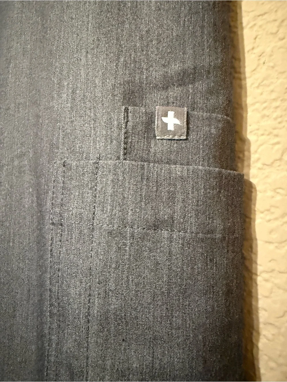 FIGS High Waisted Yola Gray Skinny Scrub Pants Sz L Medical Dental Unisex
